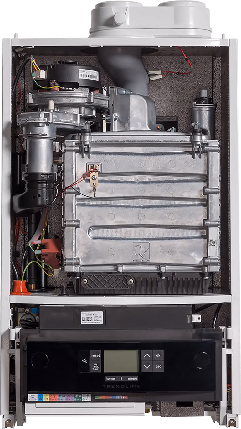 Foto van de Nefit-Bosch Low Energy pomp en Multigasblok